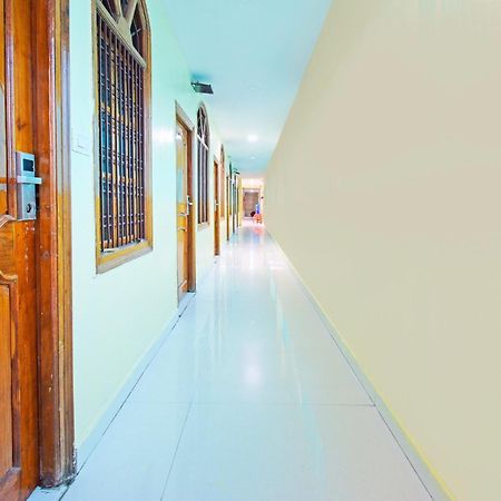 Mancherāl Super Townhouse Mancherial מראה חיצוני תמונה